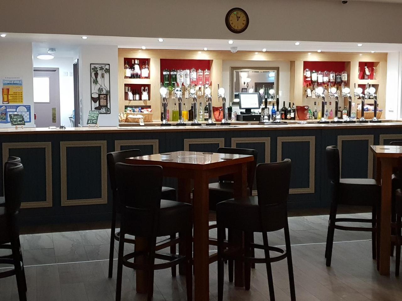 The Kingstanding Inn Birmingham Exterior photo